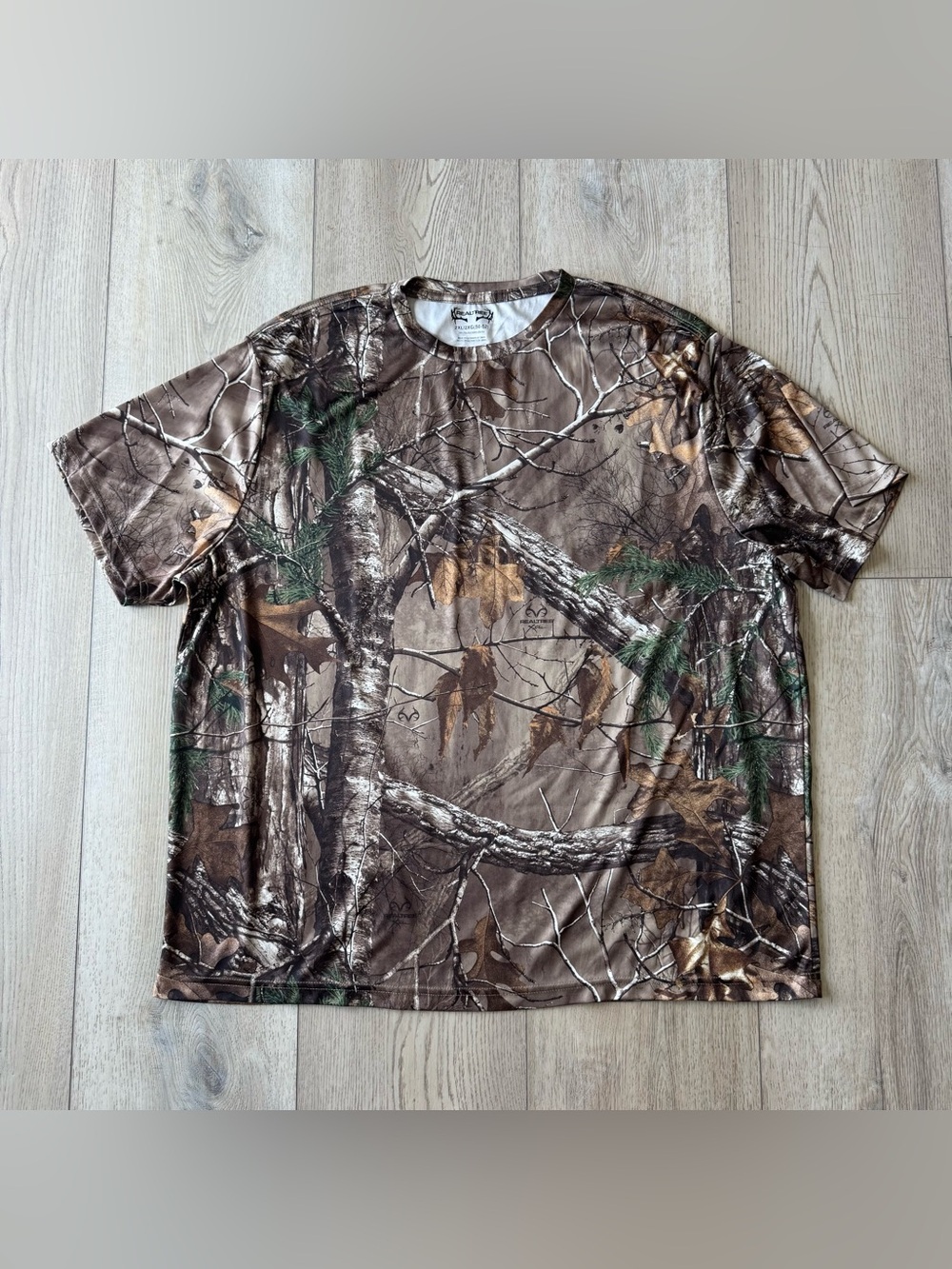 Men’s RealTree Hunting Camo Short Sleeve Shirt 2XL - NWOT